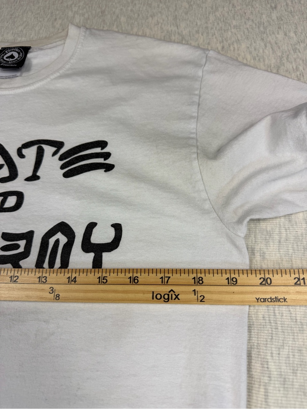 Thrasher Skate and Destroy T-Shirt Men’s M White Black Skateboard Streetwear - Picture 6 of 8